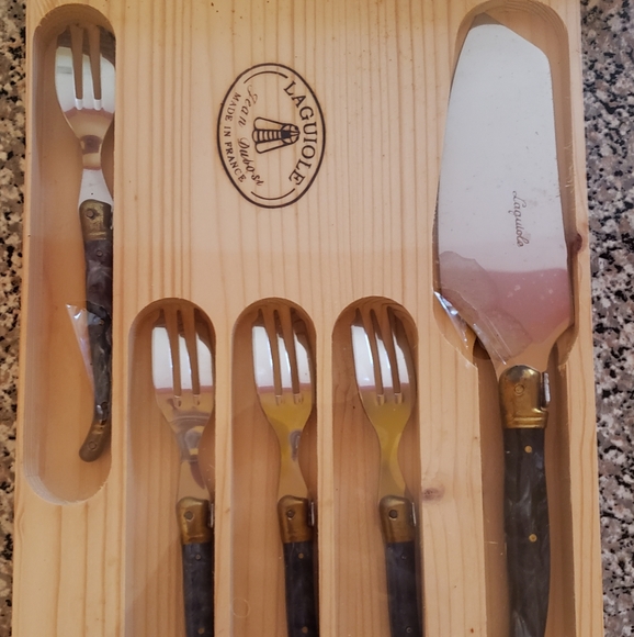 Laguiole Other - Laguiole cutlery: knife and forks